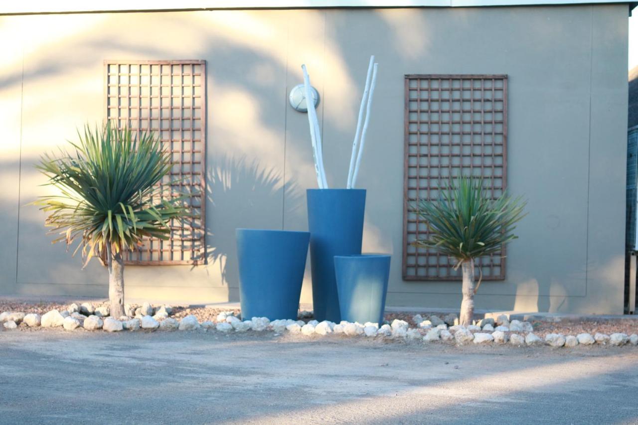 Maritz Country Lodge Keetmanshoop Exterior photo