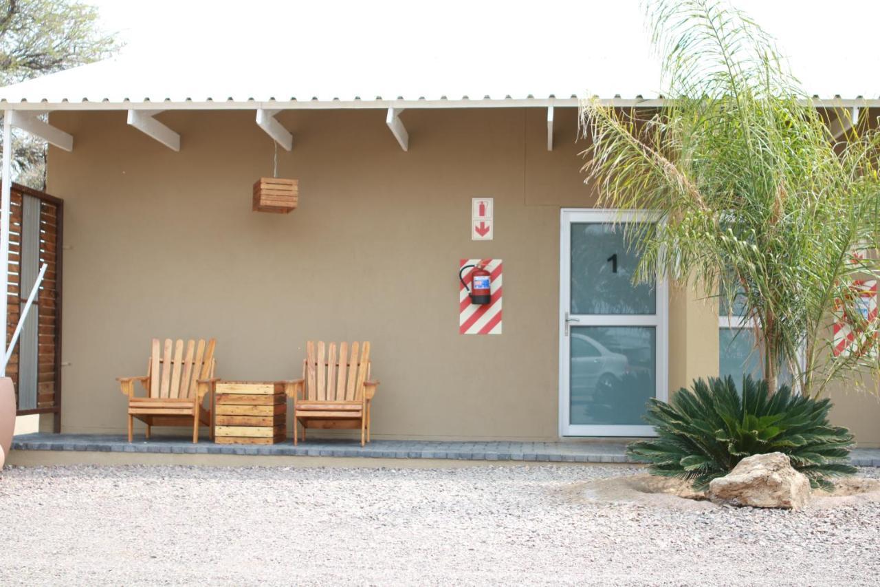Maritz Country Lodge Keetmanshoop Exterior photo