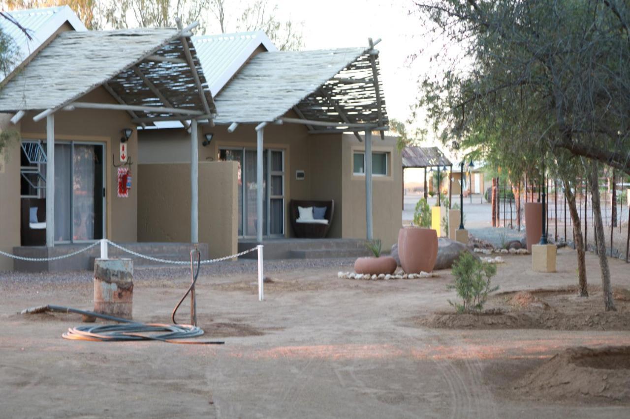 Maritz Country Lodge Keetmanshoop Exterior photo