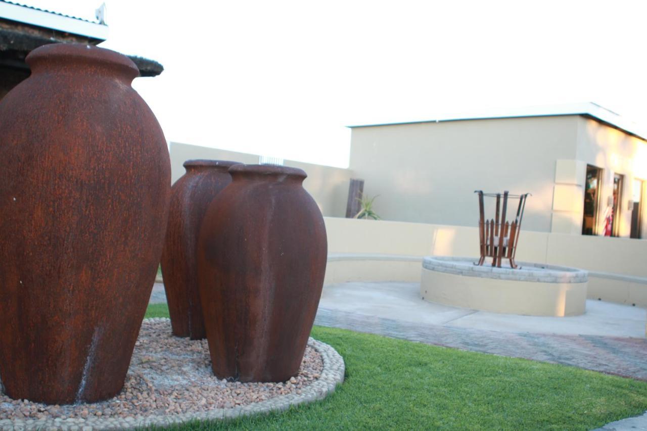 Maritz Country Lodge Keetmanshoop Exterior photo